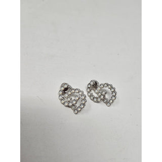 Adorable Dior Silver-tone Crystal 30 Montaigne Stud Earrings