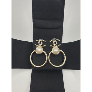 Chanel Gold-tone 2022 Faux Pearl Interlocking CC Drop Earrings