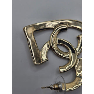 AUTH NEW Chanel Gold-tone 2022 Interlocking CC Heart Drop Earrings