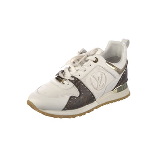 Authentic Louis Vuitton White Monogram Low Top Sneakers – Studded, 40