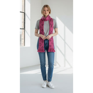 Authentic Louis Vuitton Pink Wool LV Monogram Scarf – Fringe, 66.5in