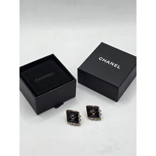 AUTH NEW Chanel Gold-tone Black Strass Interlocking CC Stud Earrings