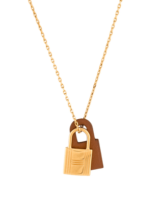 Hermès 18K Gold Pleated O'Kelly Leather Pendant Necklace