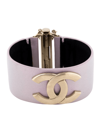 Chanel Iridescent Purple Leather Interlocking CC Logo Wide Cuff