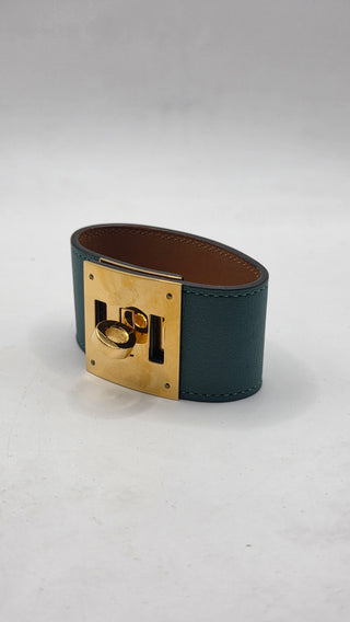 Hermès Green Leather Kelly Dog Wrap Bracelet