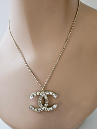 Chanel Gol-tone Faux Pearl Strass CC Pendant Necklace