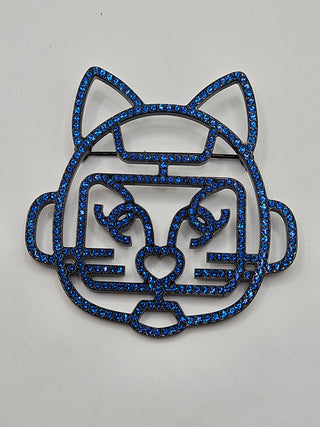 Chanel Silver-tone Blue Strass Interlocking CC Cat Brooch