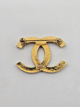 Chanel Gold-tone Textured Interlocking CC Brooch