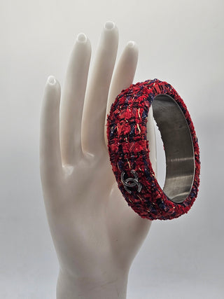 Chanel Red Tweed Interlocking Bangle Bracelet M sz