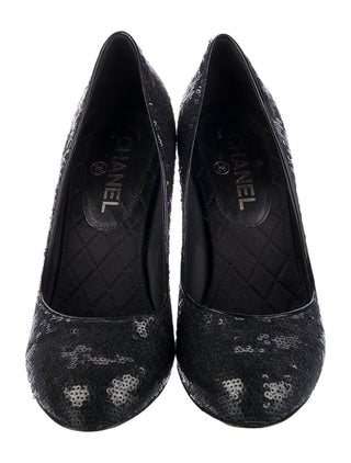 Chanel Black sequin 2012 Interlocking CC Logo Pumps 38.5