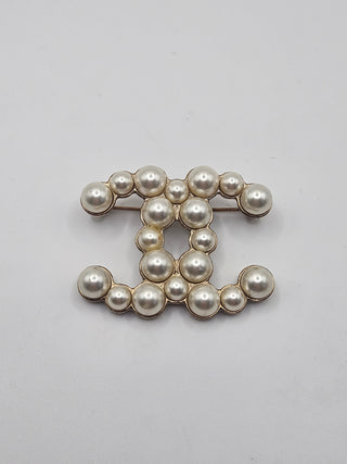 Chanel Gold-tone Faux Pearl Bubbles Interlocking CC Logo Brooch