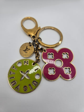 Louis Vuitton Gold-tone LV Logo Looping Bag Charm and Key Ring