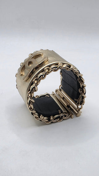 Chanel Gold-tone Leather Interlocking CC Wide Bracelet