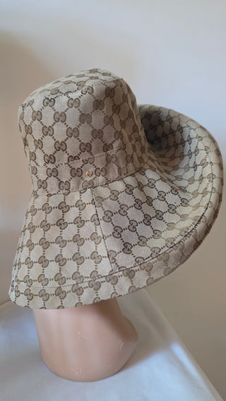 Gucci Beige GG Monogram oversized hat XS sz