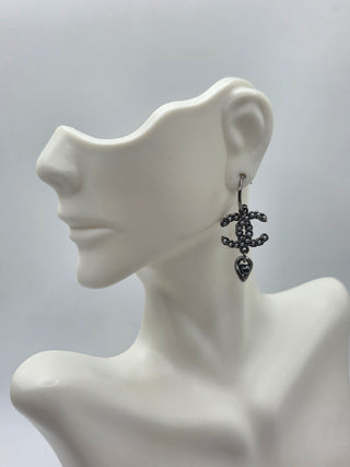 Chanel Silver-tone Ruthenium Metal CC Faux Pearl Drop Earrings