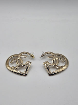 Chanel Gold-tone 2022 Interlocking CC Heart Drop Earrings