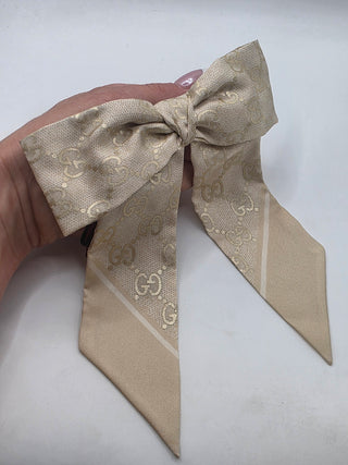 Gucci Light beige Interlocking GG logo hair bow scrunchy