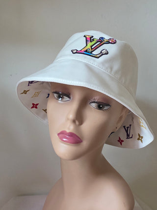 Louis Vuitton White LV x TM Reversible Superflat Bucket Hat