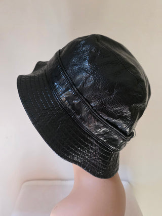 Dolce & Gabbana Black Logo Embellished Bucket Hat M sz