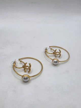 Chanel Gold-tone Interlocking CC 2020 Faux Pearl Hoop Earrings