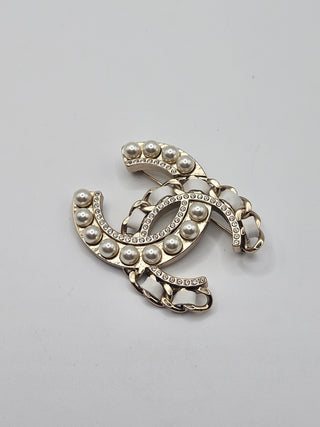 Chanel Gold-tone Faux Pearl, Strass, Leather Interlocking CC Brooch