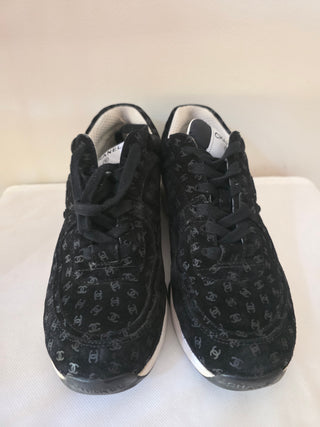 Chanel Black Interlocking CC Logo Suede Sneakers 39.5 EU