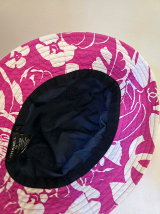 Chanel Pink White Interlocking CC Coco Beach Bucket Hat M sz