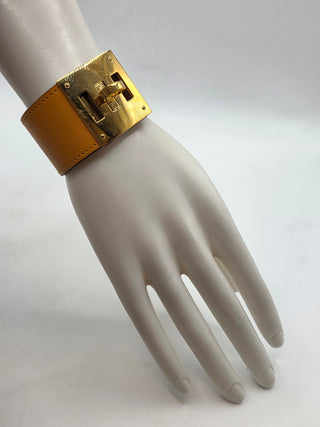 Hermès Brown Leather Gold Plated Kelly Dog Wrap Bracelet