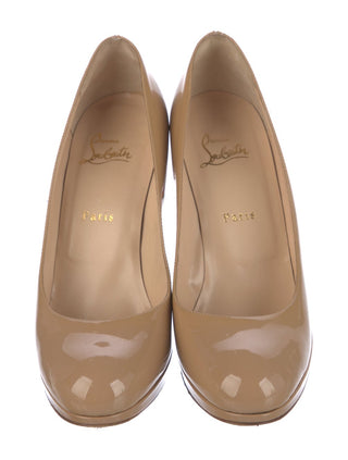 Christian Louboutin Beige Patent Leather Pumps 40 sz