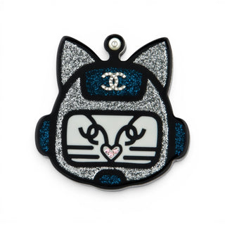 Chanel Faux Pearl Resin Interlocking CC Robot Cat Brooch