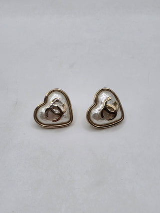 Chanel Gold-tone Faux Pearl Interlocking CC Heart Stud Earrings