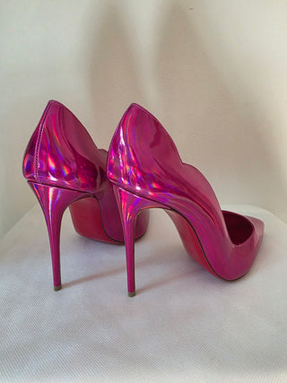 Christian Louboutin Metallic Pink Leather Scalloped Pumps 39.5 sz