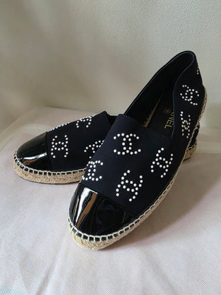 Chanel Black 2022 Interlocking CC Logo Espadrilles 42 sz