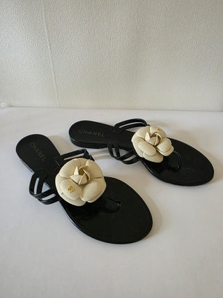 Chanel Black Interlocking CC Logo Jelly Slides 39 sz
