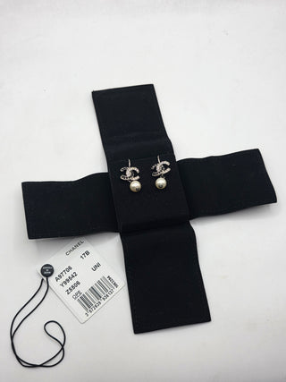 Chanel Silver-tone Faux Pearl Strass Interlocking CC Drop Earrings
