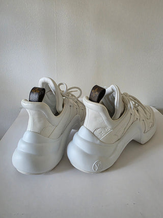 Louis Vuitton White Leather Monogram Canvas Archlight Sneaker 39 sz
