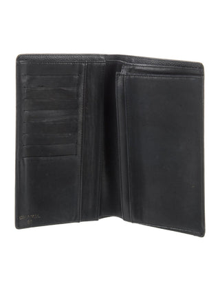 Chanel Black Leather Vintage Interlocking CC Logo Wallet