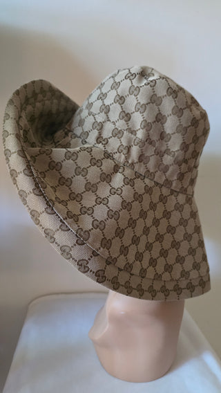 Gucci Beige GG Monogram oversized hat XS sz