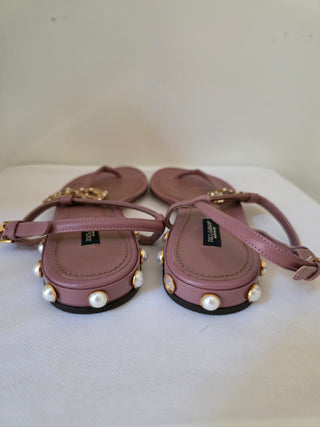 Dolce & Gabbana beige leather pearl logo embellished thong sandals 37 sz