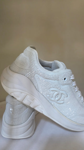 Chanel White Interlocking CC Logo Sequins Sneakers 39.5 sz