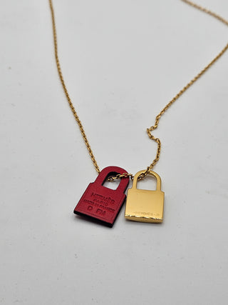 Hermès 18K Gold O'Kelly Pendant Necklace