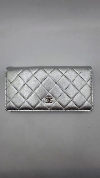 Chanel Silver-tone Interlocking CC Yen Wallet Bifold Wallet