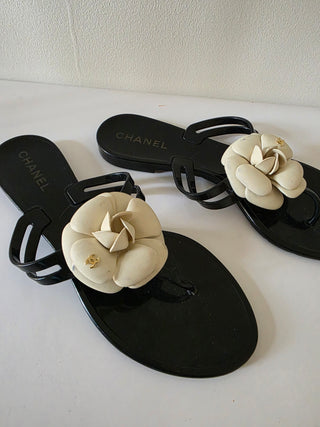 Chanel Black Interlocking CC Logo Jelly Slides 39 sz
