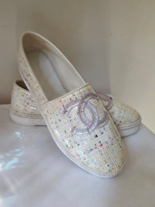 Chanel White 2019 Interlocking CC Logo Espadrilles 40 sz