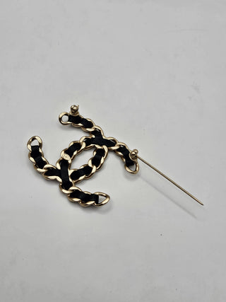 Cute Chanel Gold-tone 2019 Leather Woven Interlocking CC Brooch