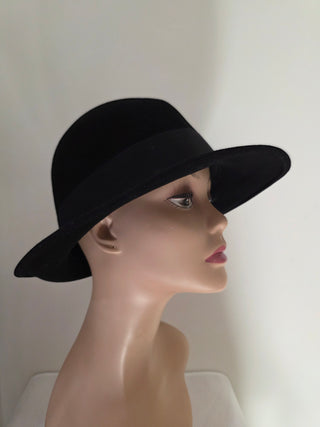 Black Gucci Felt Fedora GG Logo Hat L sz