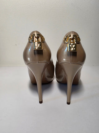 Louis Vuitton Metallic Beige Patent Leather Pumps 37.5 sz