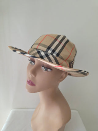 Burberry Brown Multicolor Nova Check Plaid bucket hat S sz