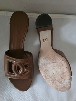 Dolce & Gabbana Brown Leather DG Cutout Slides sandals 39.5 sz