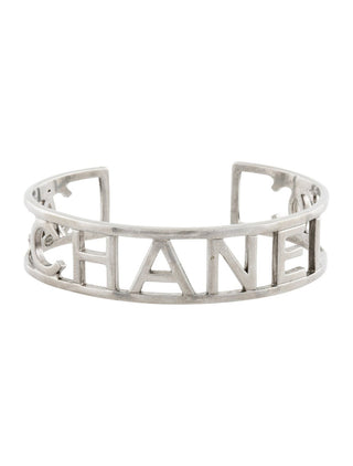 Chanel Silver-tone Interlocking CC 'CHANEL' Cuff
